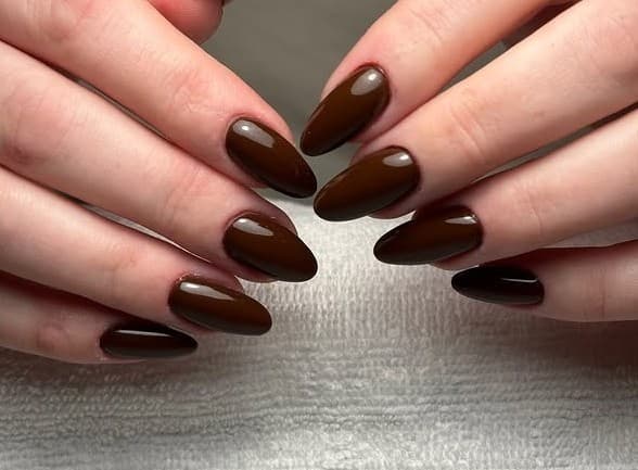 BIAB nagels bij Daph's Nailroom in Zoetermeer